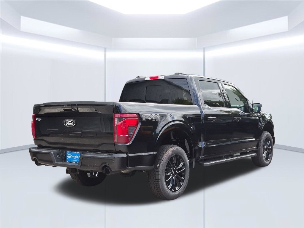 New 2026 Agate Black Metallic Ford XLT image 7