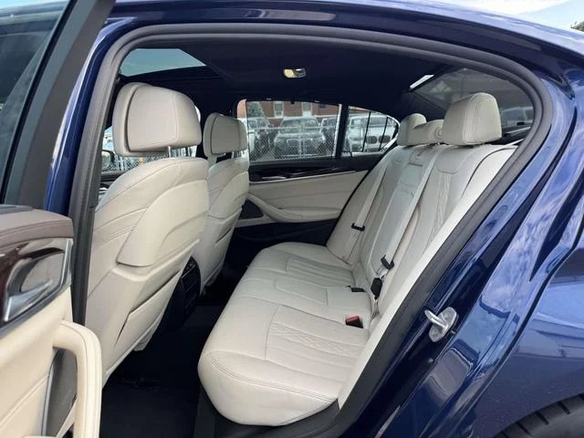 Used 2019 Blue BMW M550i xDrive image 16