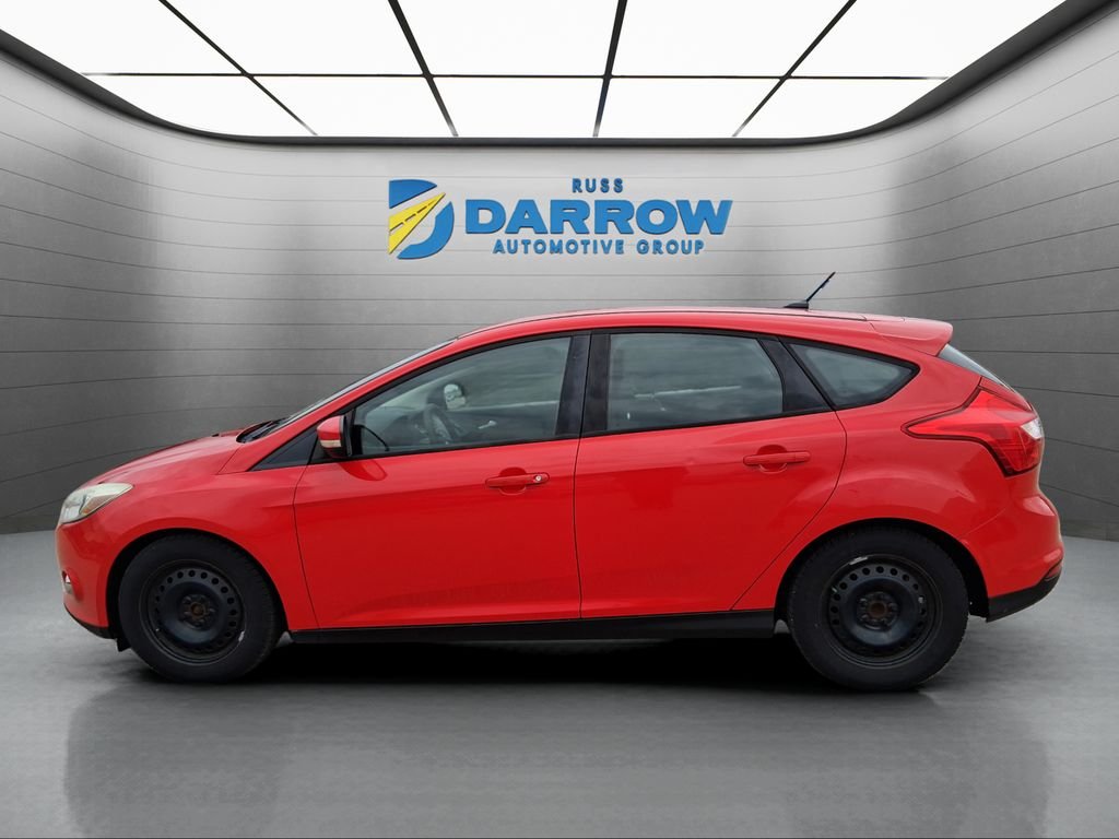 Used 2012 Ford Focus SE with VIN 1FAHP3K28CL160747 for sale in Madison, WI