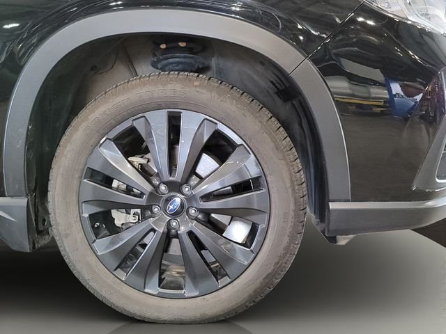 Used 2022 Crystal Black Silica Subaru Onyx Edition image 36
