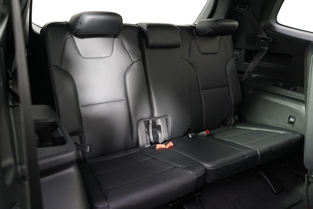 Used 2025 Gray Kia SX X-Line image 11