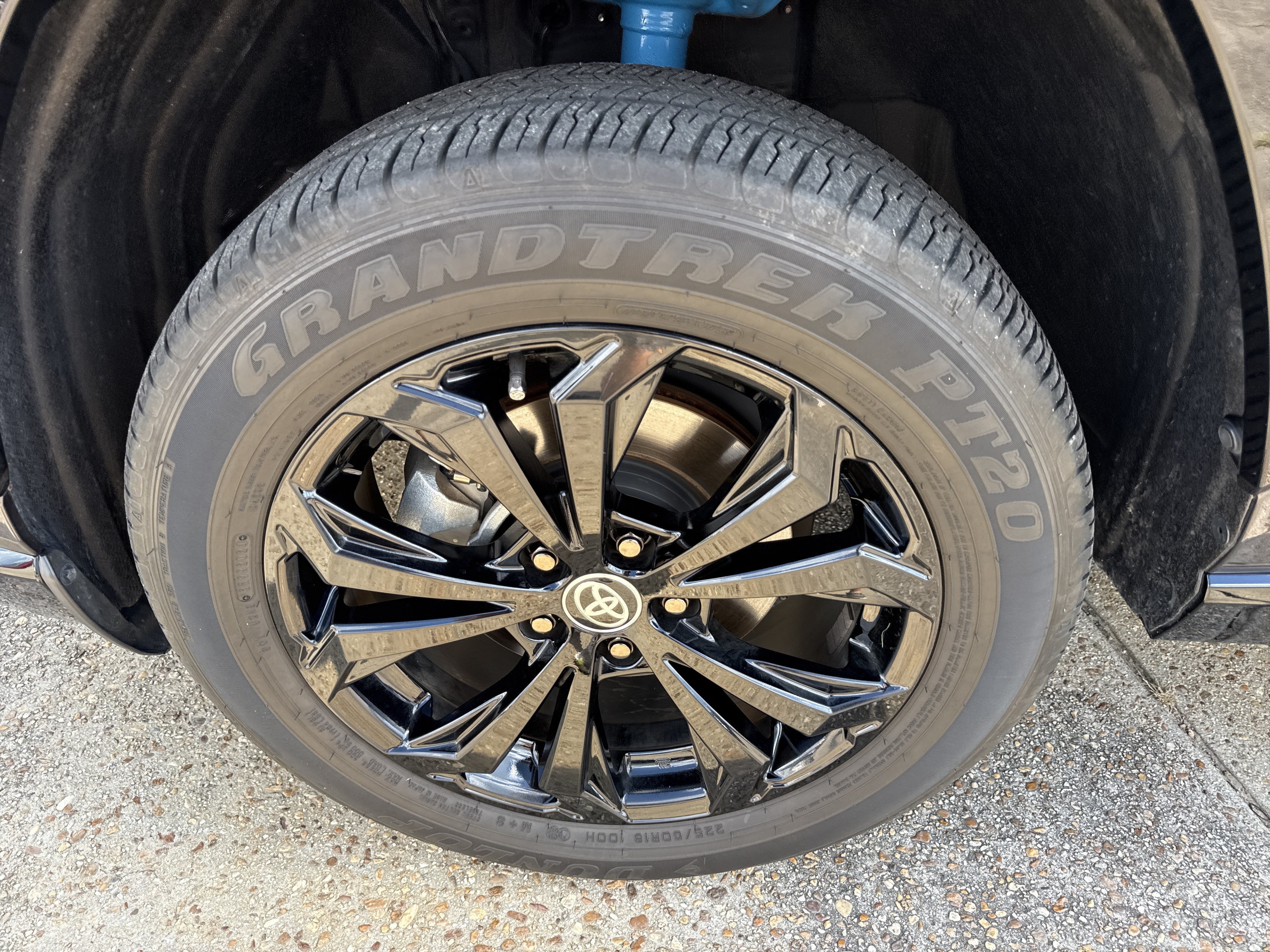 Used 2024 Magnetic Gray Metallic Toyota Hybrid SE image 10