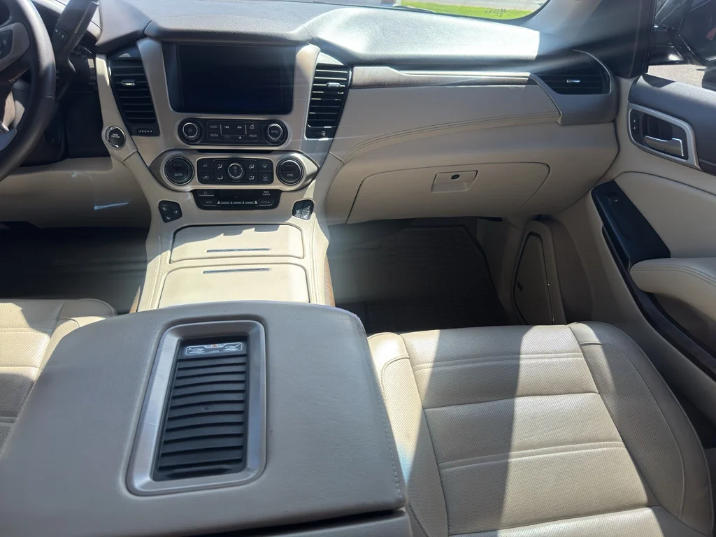 Used 2018 Onyx Black GMC Denali image 19