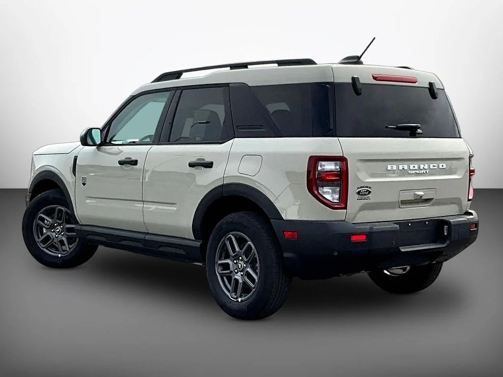 New 2025 Desert Sand Ford Big Bend® image 3