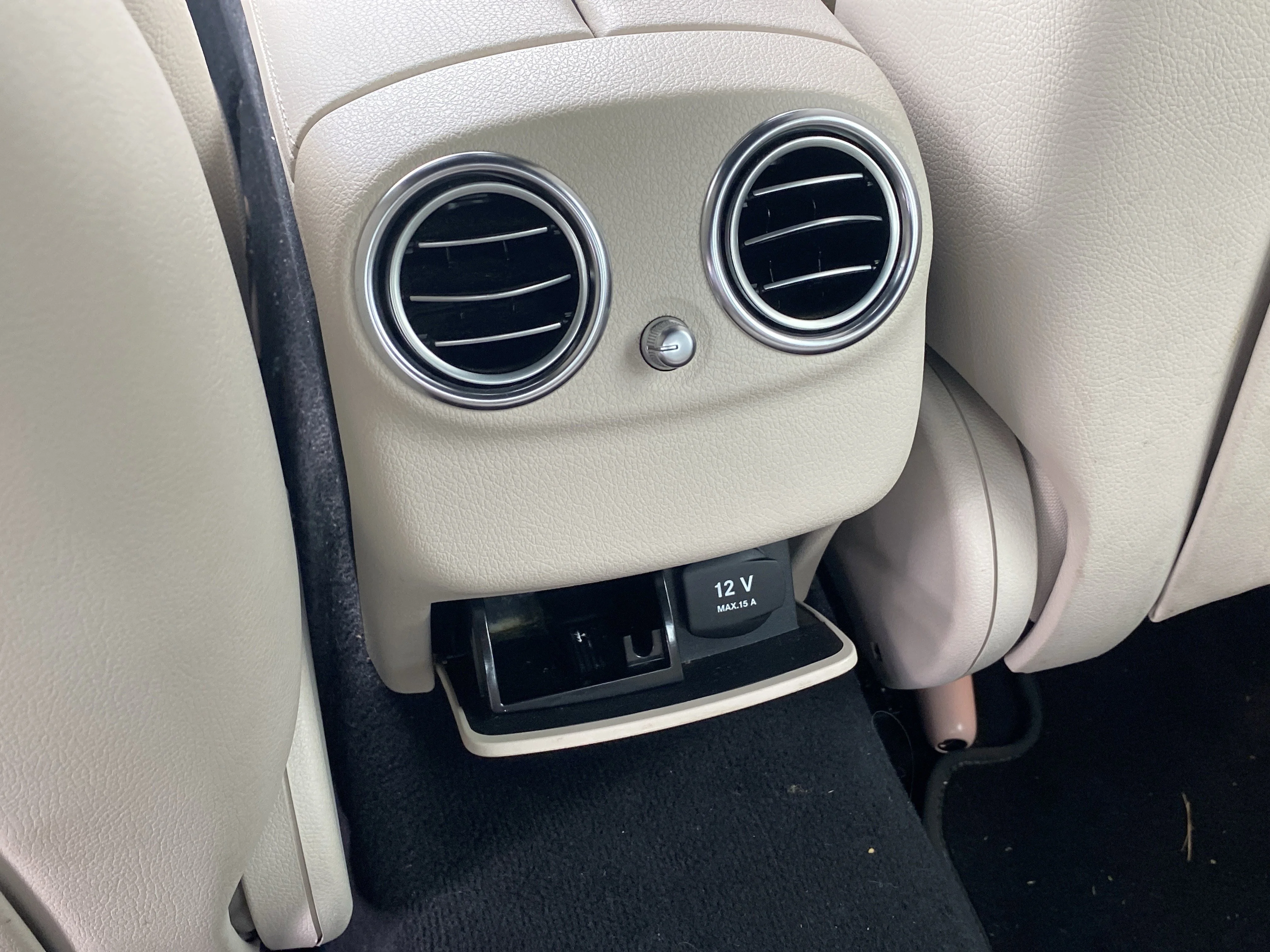 Used 2017  Mercedes-Benz E 300 image 10