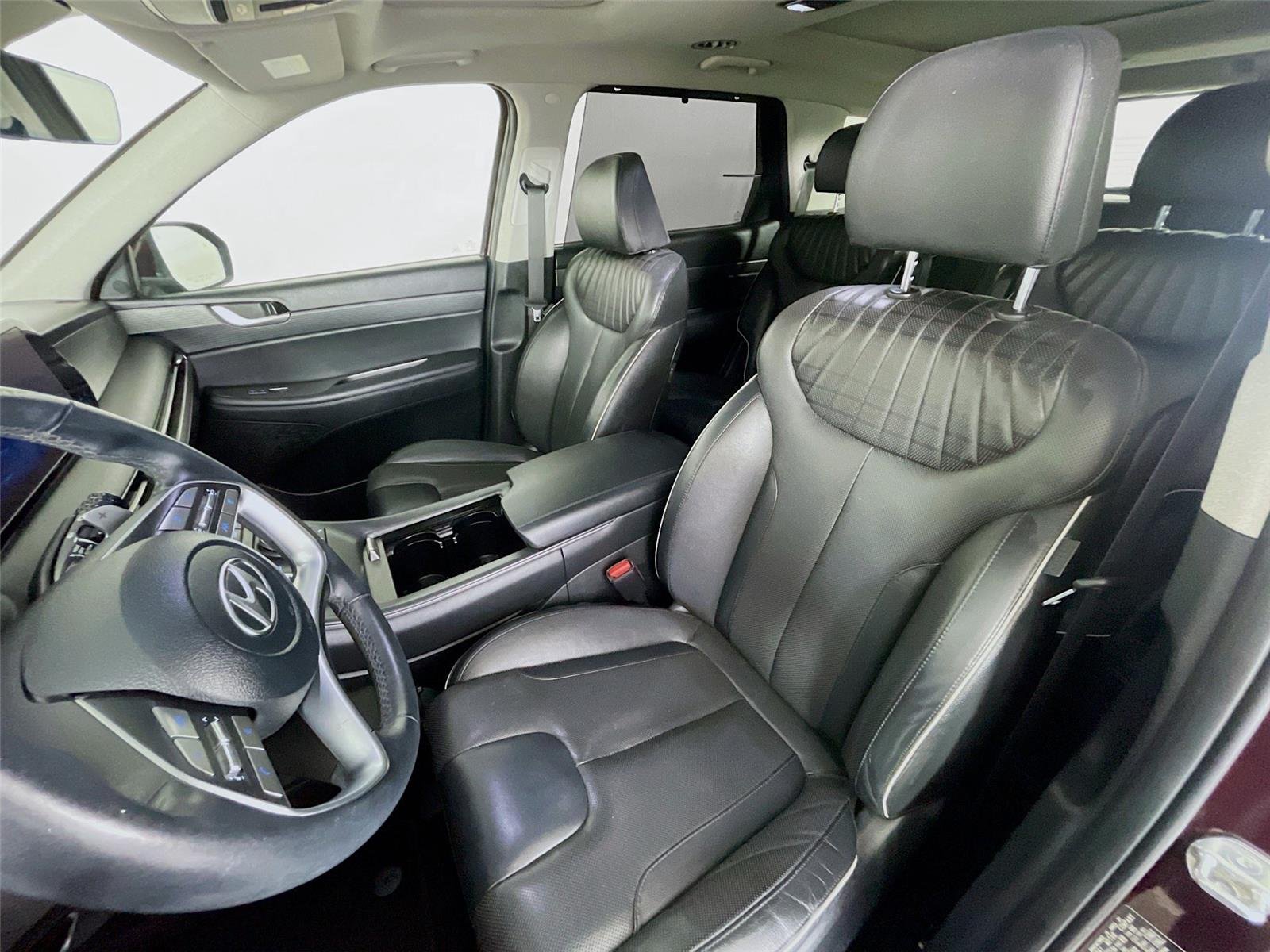 Used 2023 Sierra Burgundy Hyundai Limited image 26