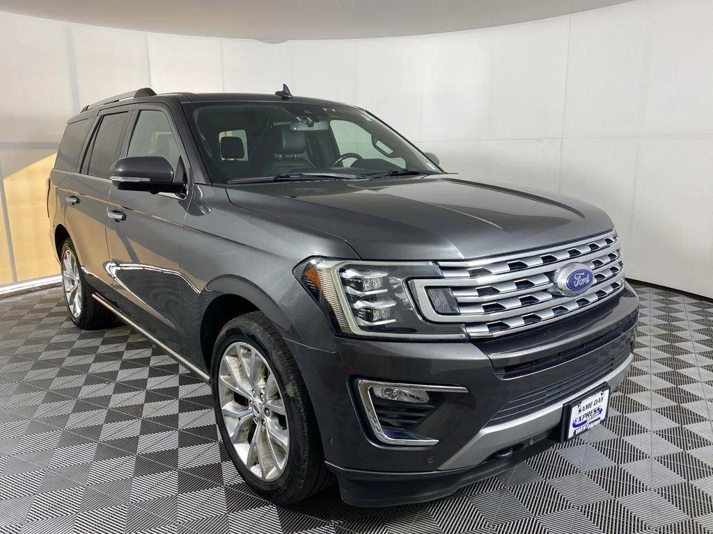 Used 2018 Magnetic Ford Limited image 21
