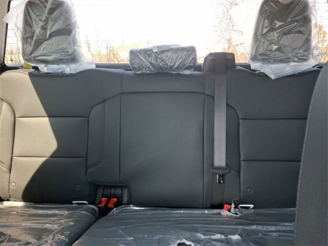 2025 GMC Sierra 3500HD Pro - Photo 13