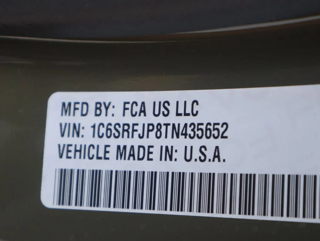 New 2026 Tank Exterior Paint RAM Laramie image 39