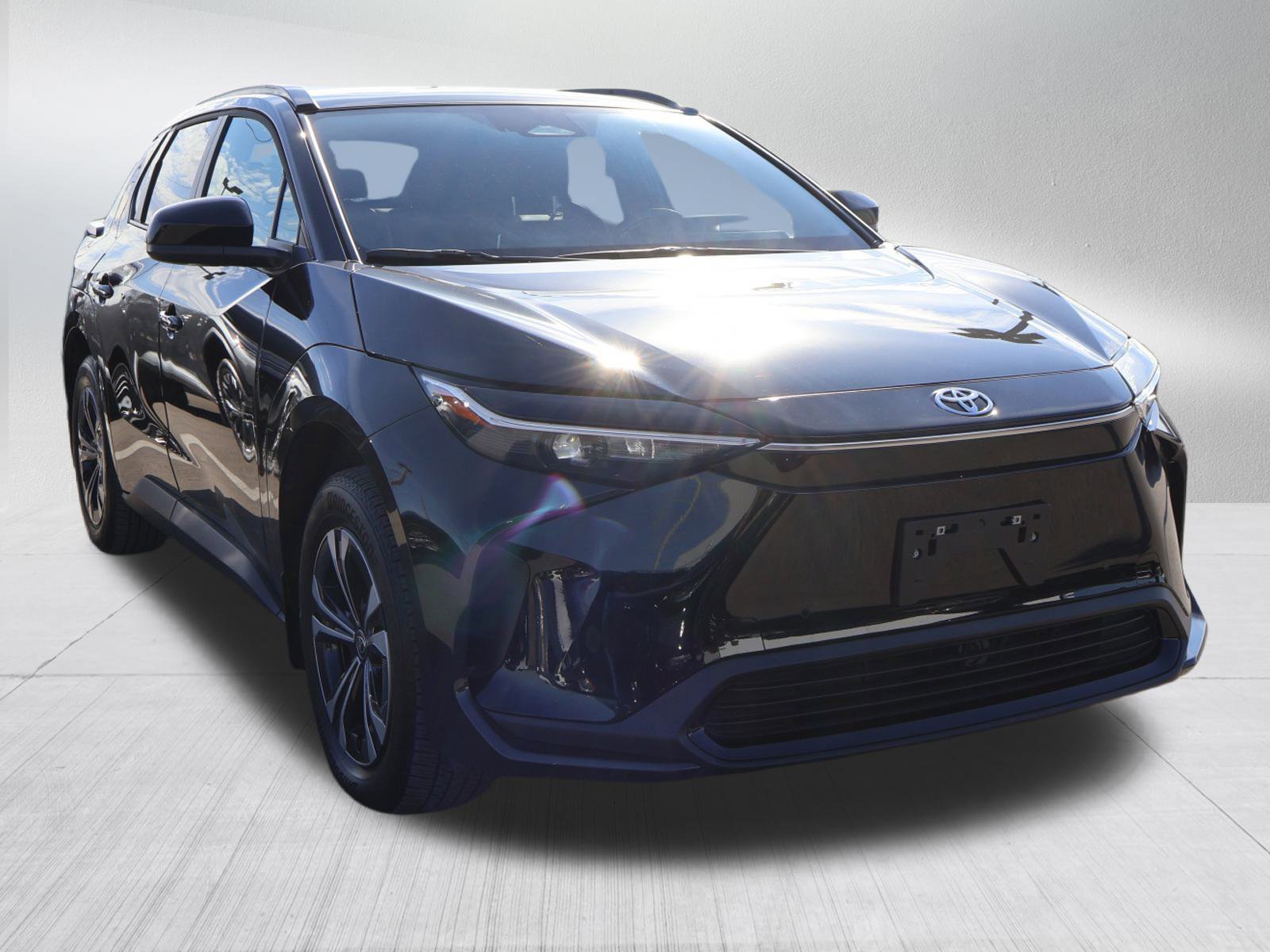 2024 Toyota bZ4X XLE
