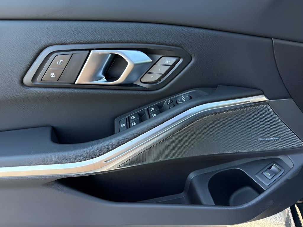 New 2026 Black Sapphire Metallic BMW M340i image 12