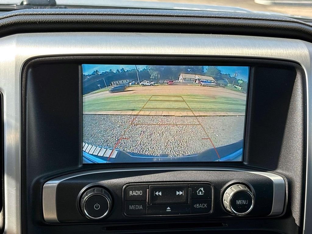 Used 2019 Silver GMC SLE image 23