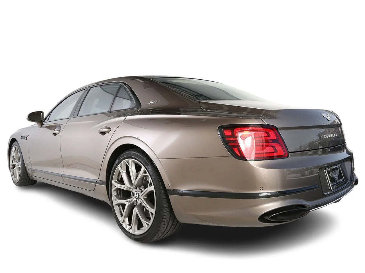 Used 2023 Gold Bentley Speed image 3
