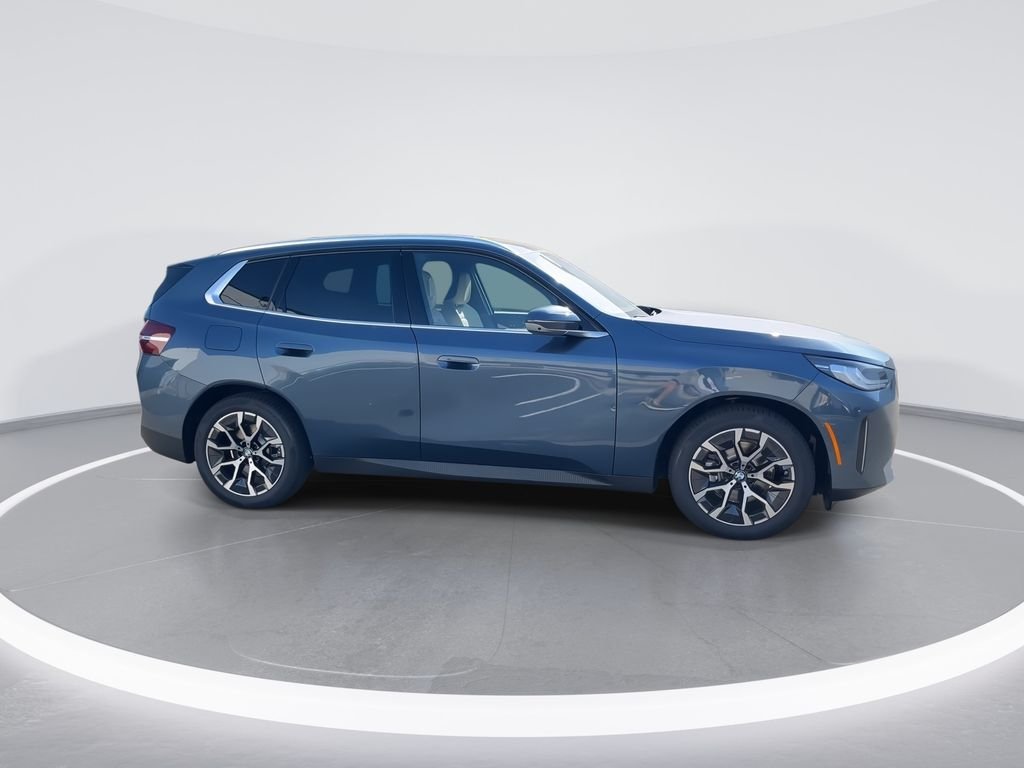 Used 2026 Blue Metallic BMW 30 xDrive image 9