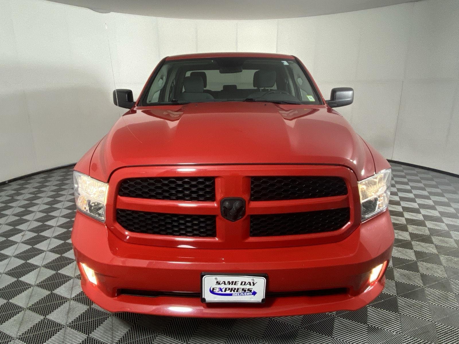 Used 2018 Flame Red Clearcoat Ram Express image 4