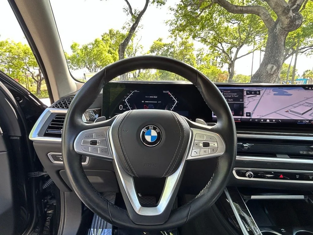 Certified Used 2025 Black BMW xDrive40i image 20