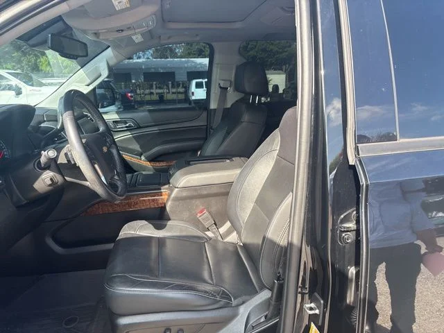Used 2020 Black Chevrolet Premier image 9