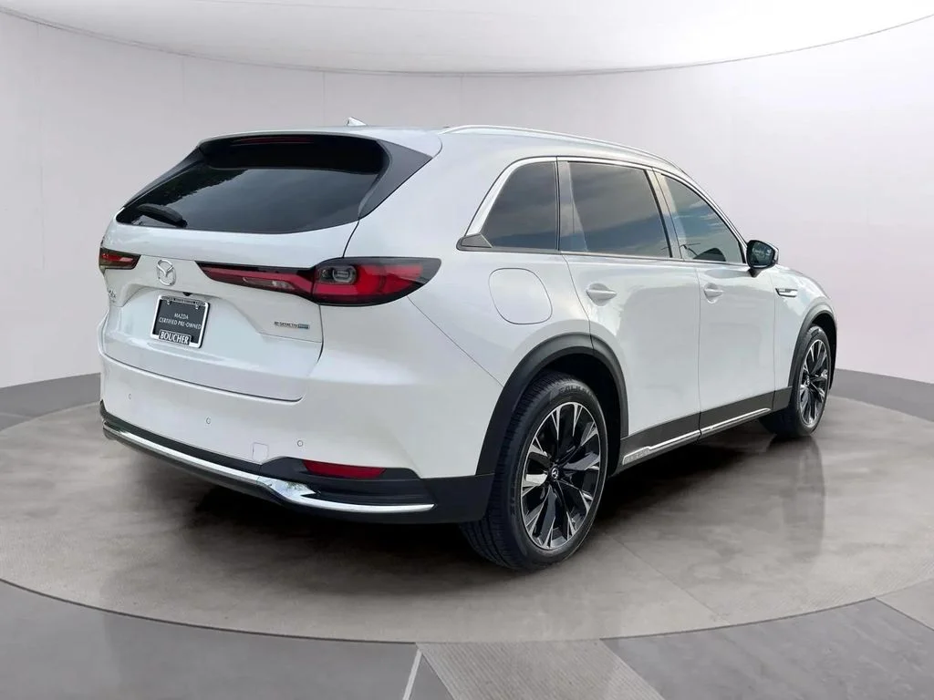 Used 2024 Rhodium White Premium Mazda Premium image 5