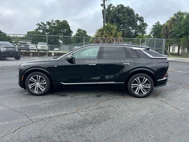 Used 2024 Black Cadillac Luxury image 2