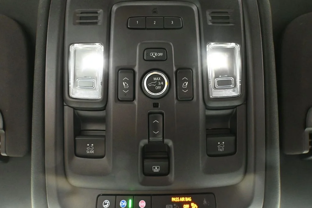 2023 GMC Yukon Denali - Photo 40