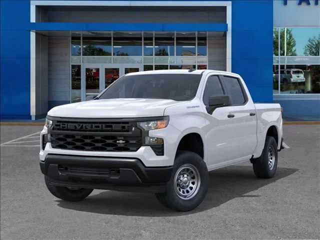 New 2026 Summit White Chevrolet WT image 6