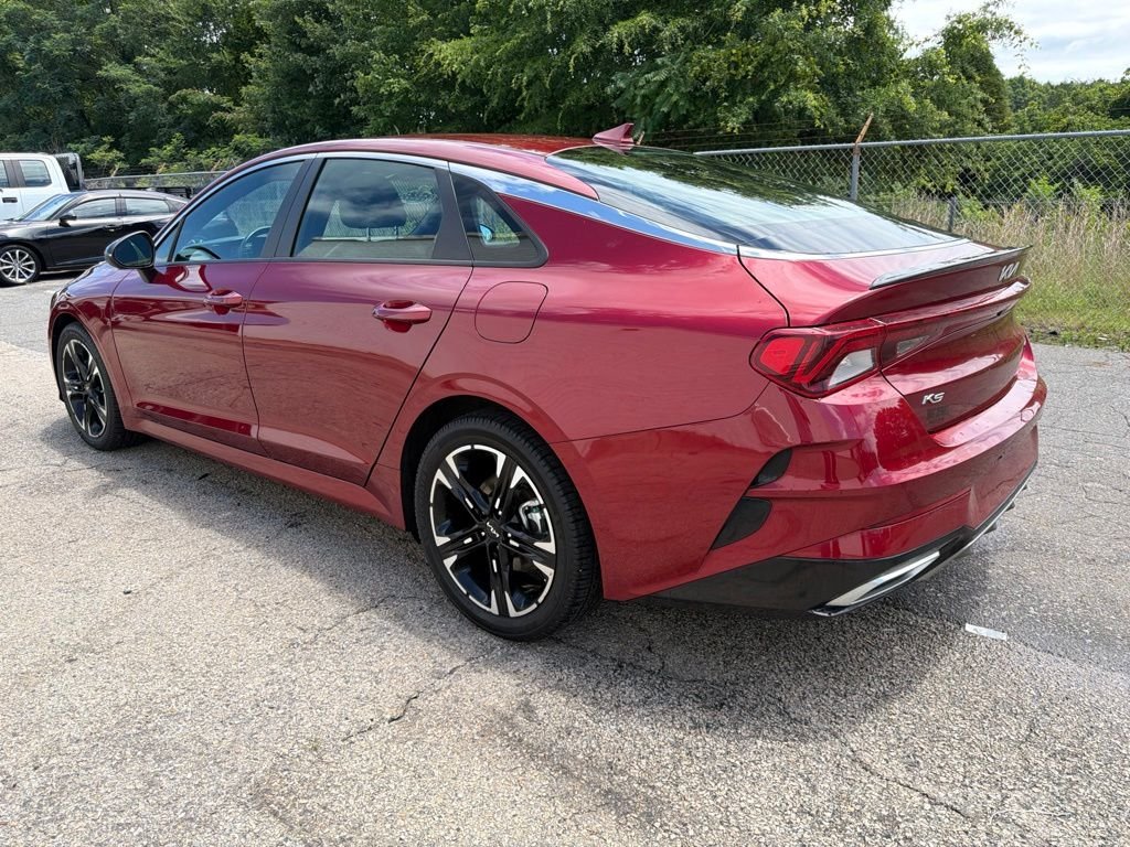 Used 2022 Red Kia GT-Line image 4