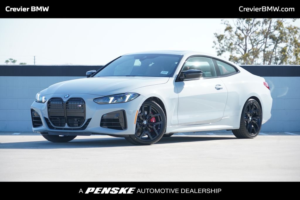 2026 BMW 4 Series M440i Coupe's photo