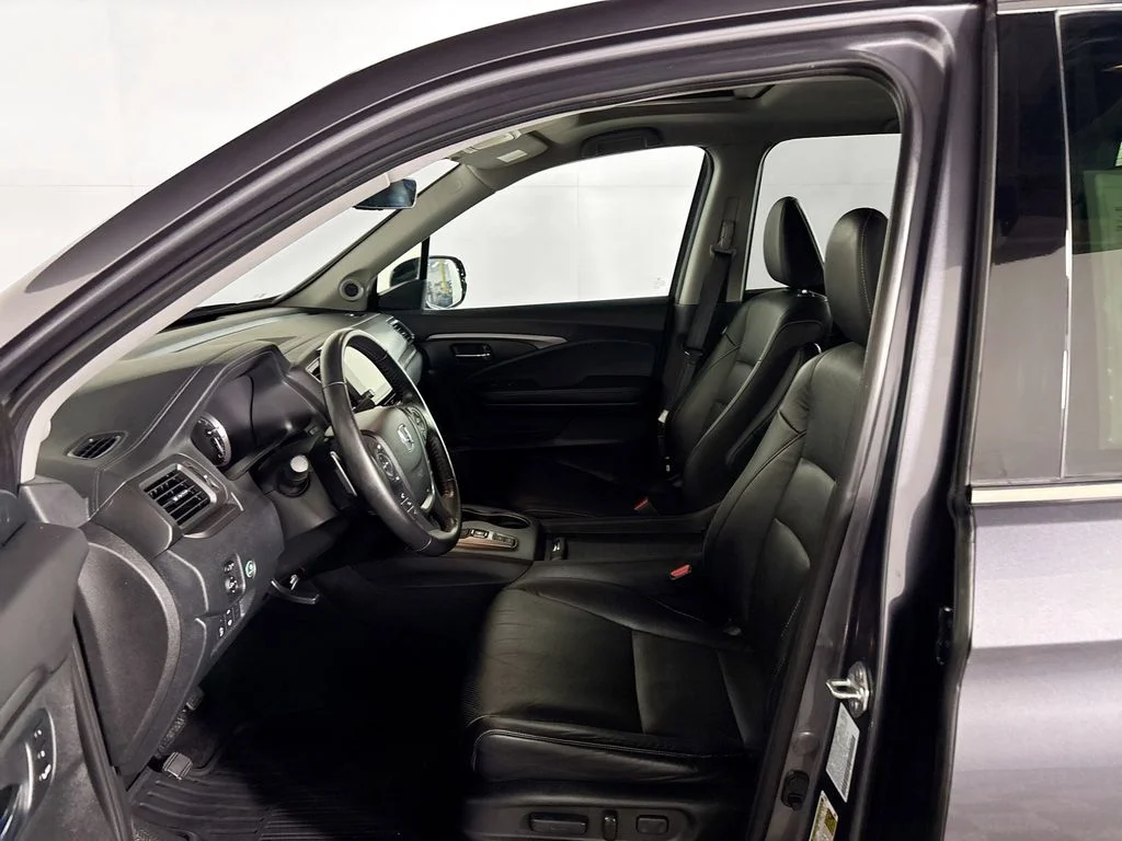 Used 2023 Gray Honda RTL-E image 11