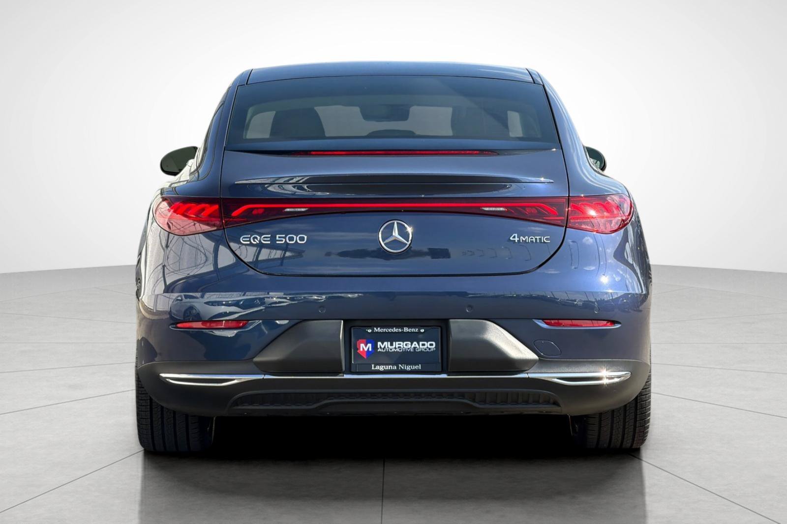 Used 2023 Blue Mercedes-Benz 500 Sedan image 10