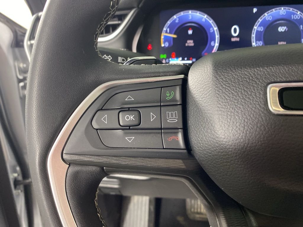 Used 2024 Silver Jeep Altitude X image 23