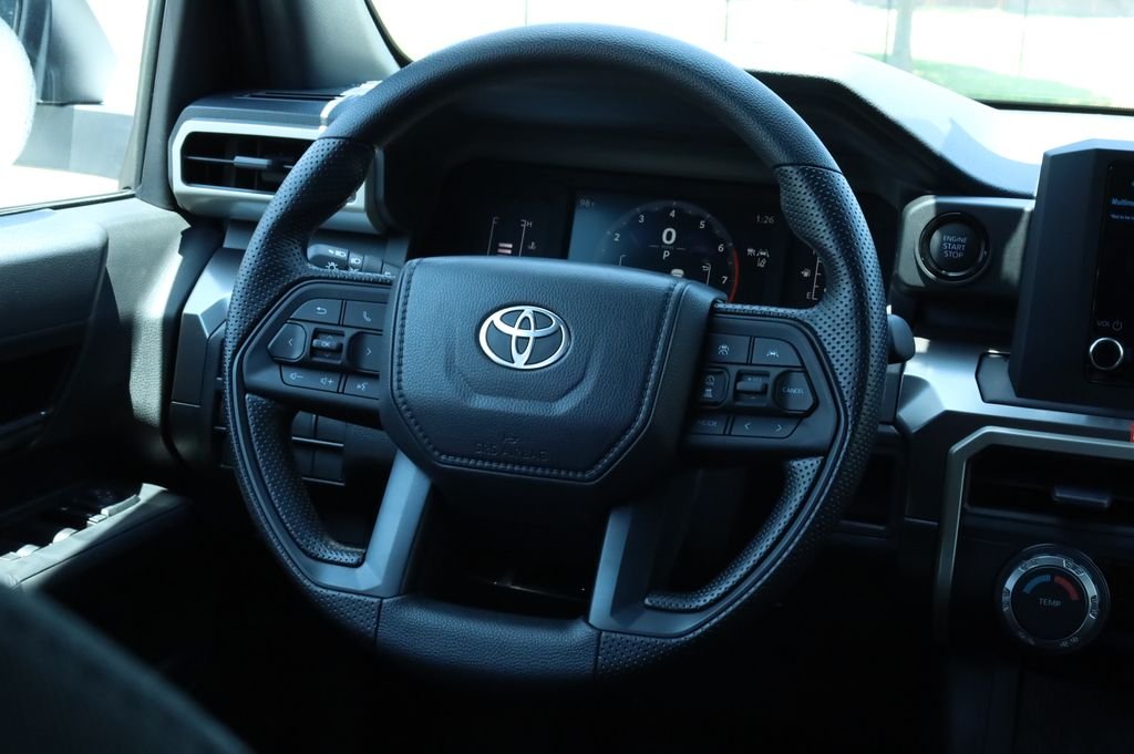 2025 Toyota Tacoma SR5 - Photo 37
