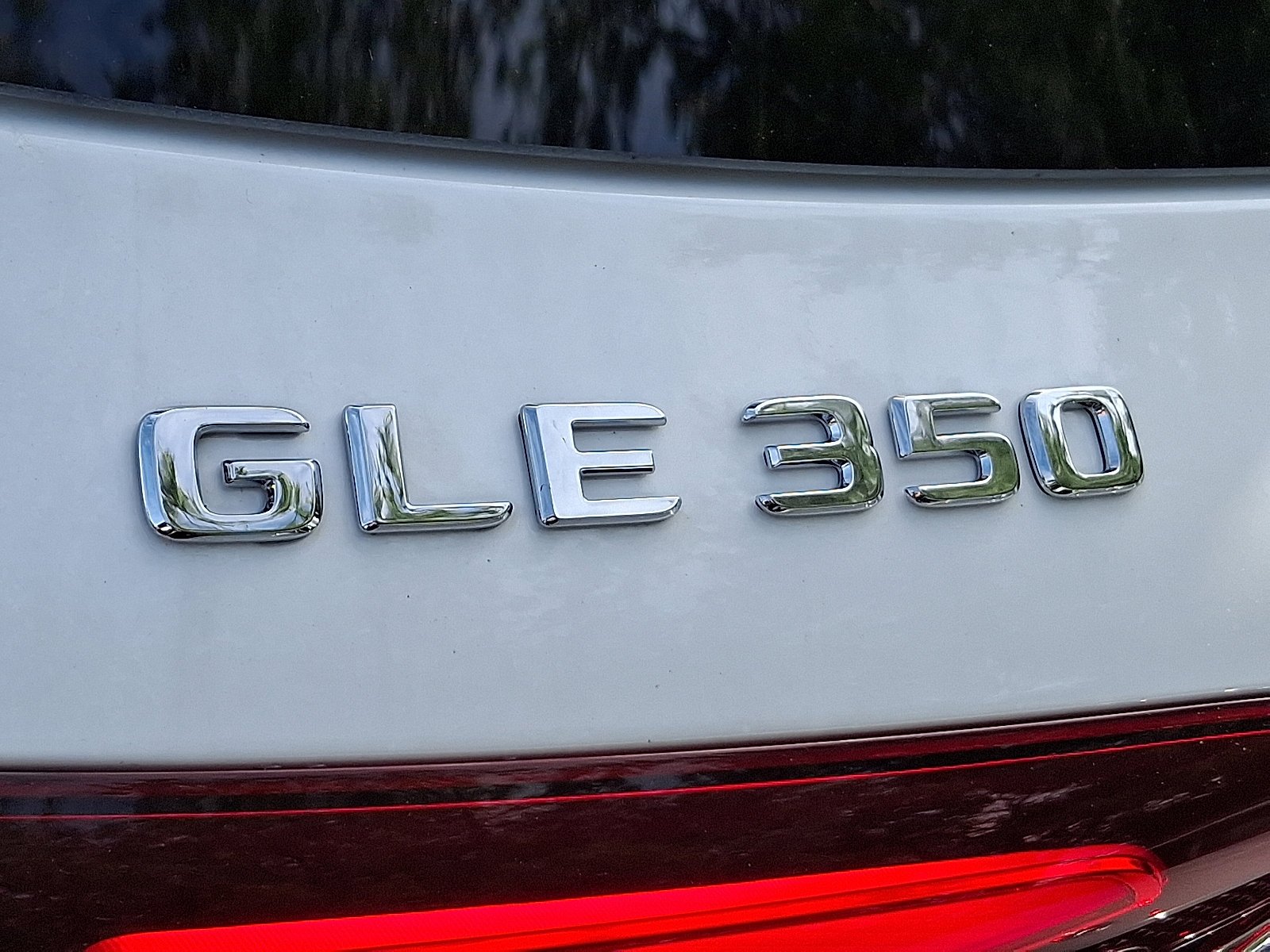 New 2026 Polar White Mercedes-Benz GLE 350 image 15