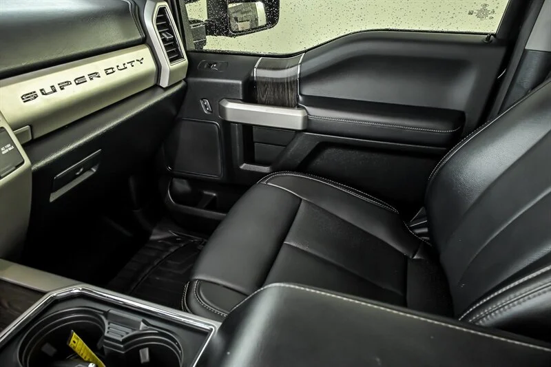 Used 2021 Agate Black Ford Lariat image 30