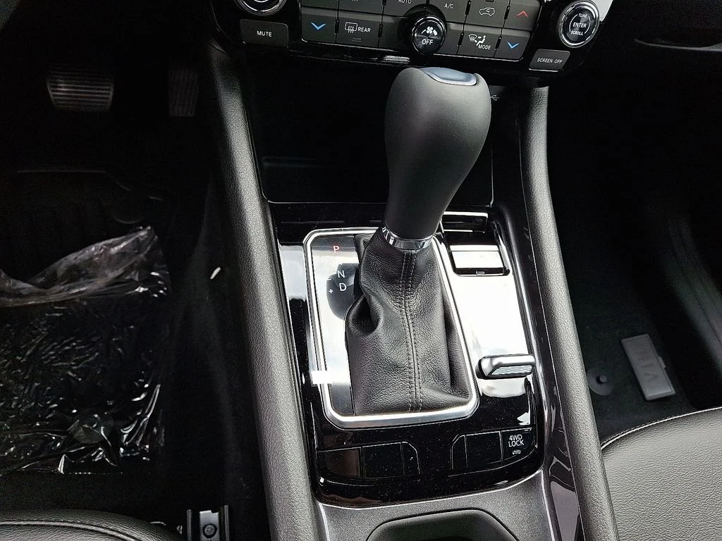 New 2026 Black Jeep  image 11