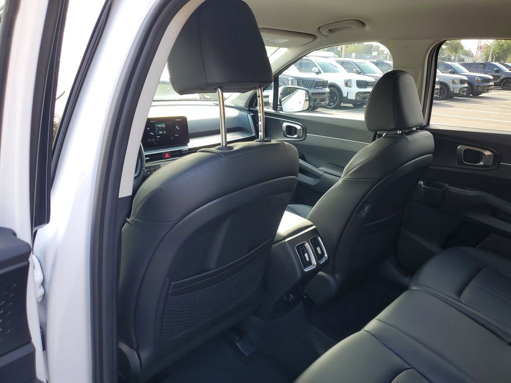 New 2026 White Kia EX image 17