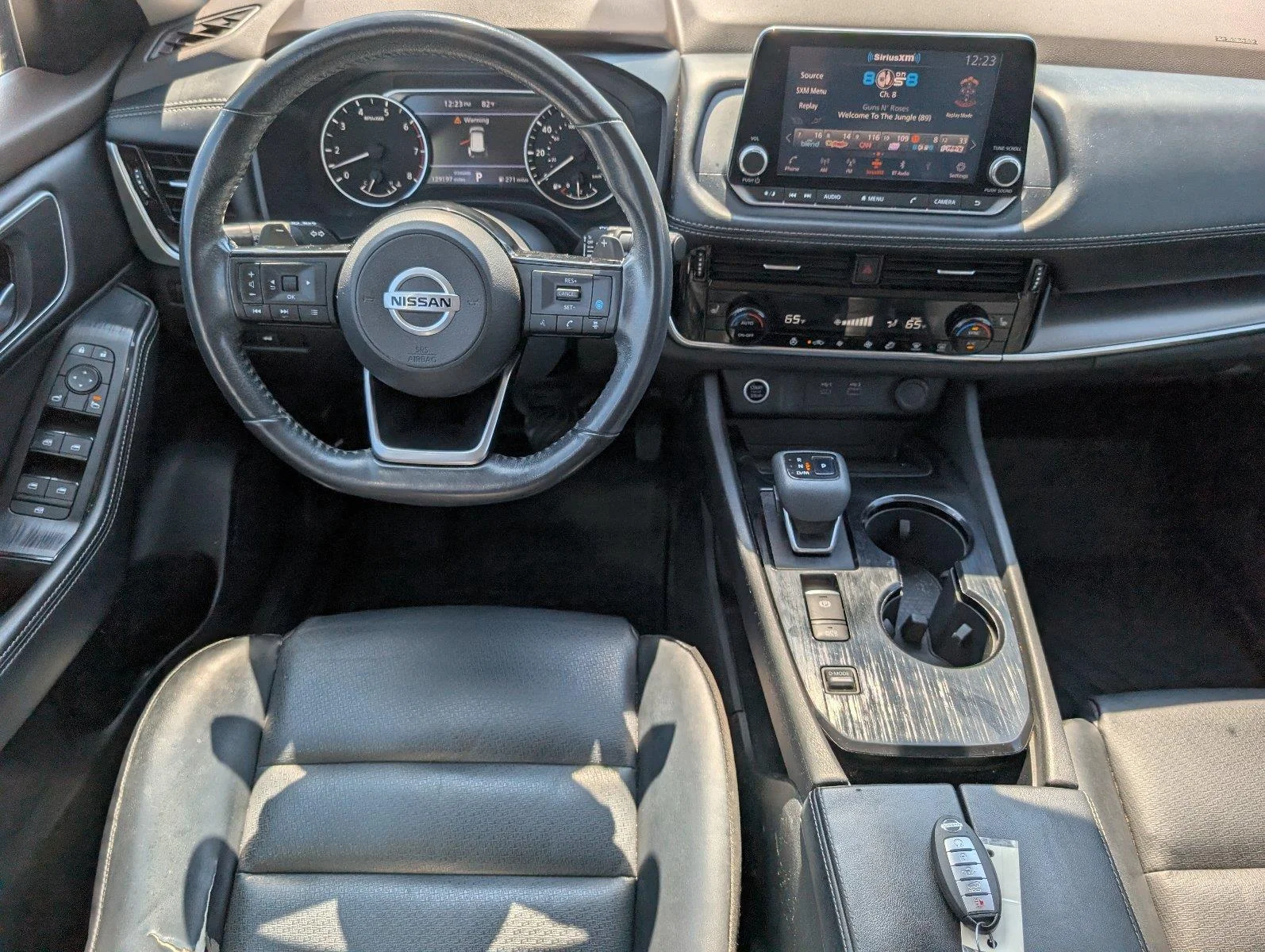 Used 2021 Pearl White Tricoat Nissan SV image 32
