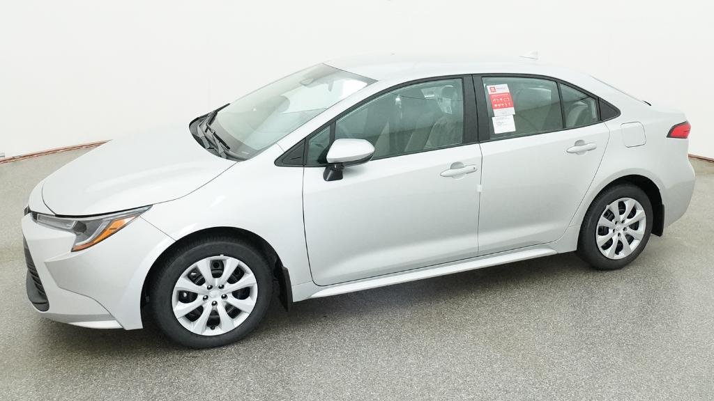 New 2026 Classic Silver Metallic Toyota LE image 43