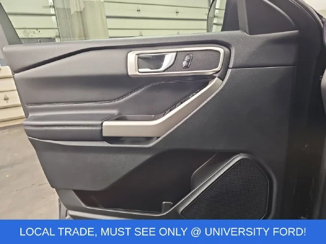 Used 2023 Gray Ford XLT image 28