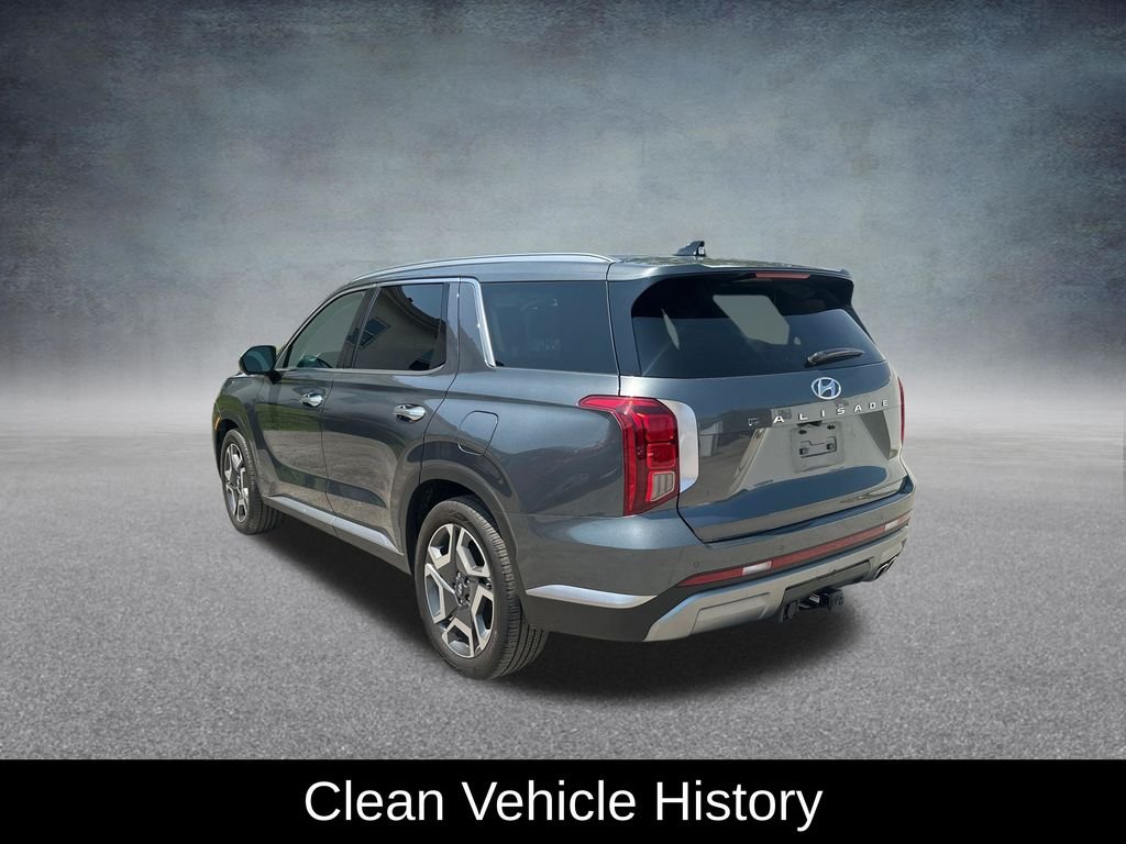 Used 2025 Steel Graphite Hyundai SEL Premium image 3