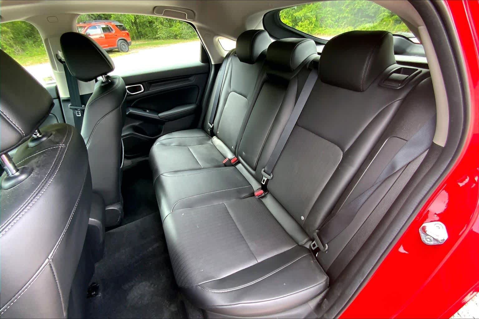 Used 2023 Rallye Red Honda EX-L image 21