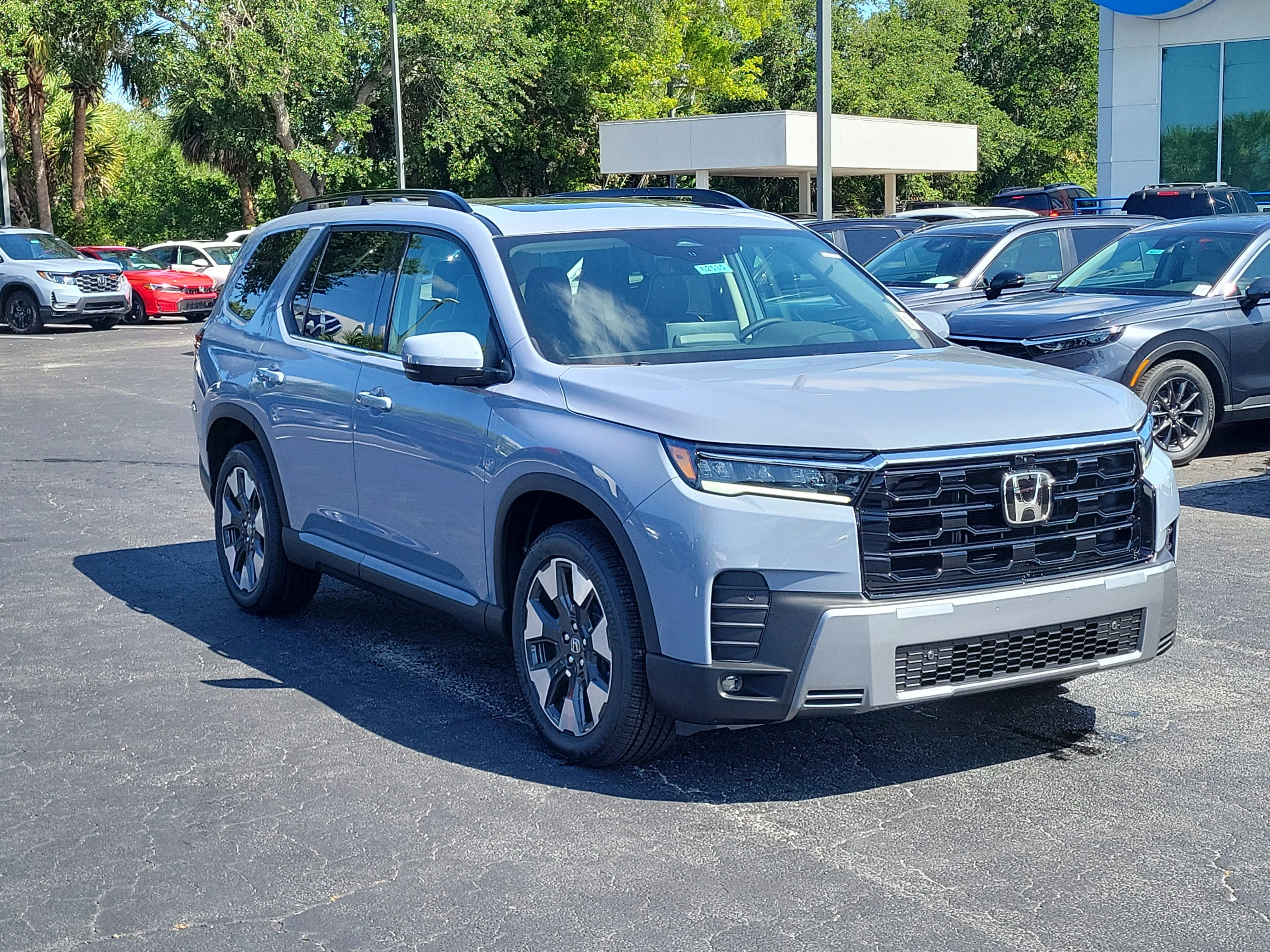 2026 Honda Pilot Elite AWD's photo