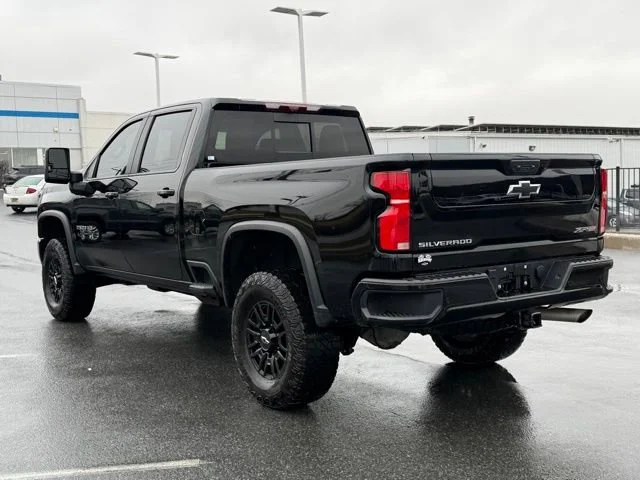 2024 Chevrolet Silverado 2500HD ZR2 - Photo 15