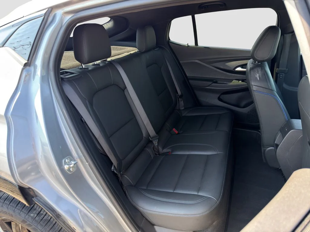 2025 Buick Envista Sport Touring - Photo 28