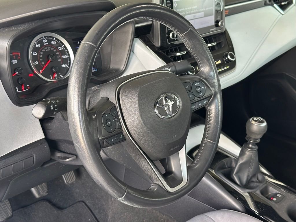 Used 2022 White Toyota SE image 23