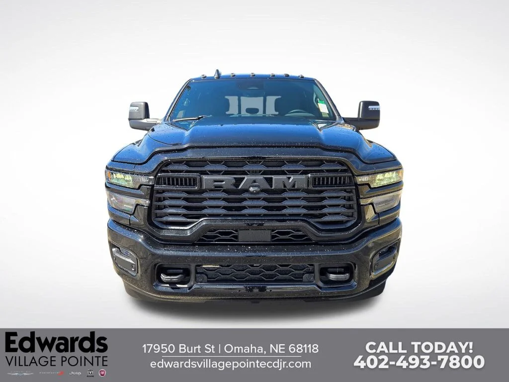 New 2026 Diamond Black Crystal Pearl-Coat Exterior Paint RAM Big Horn image 8