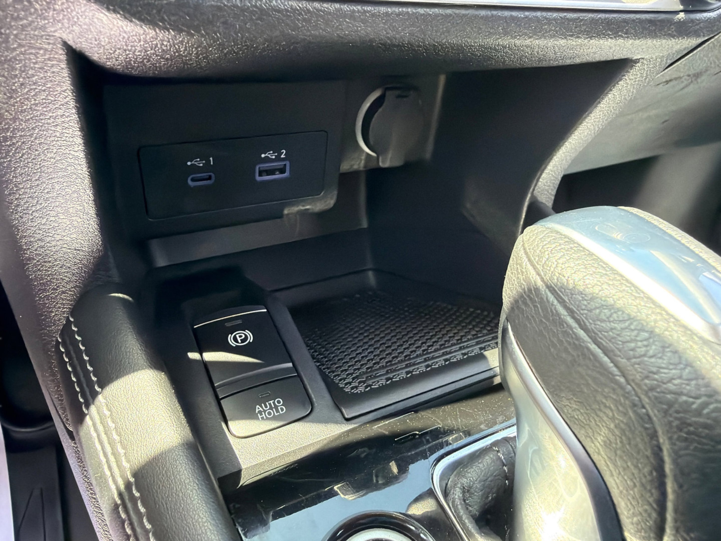 Used 2024 Gun Metallic Nissan SV image 29
