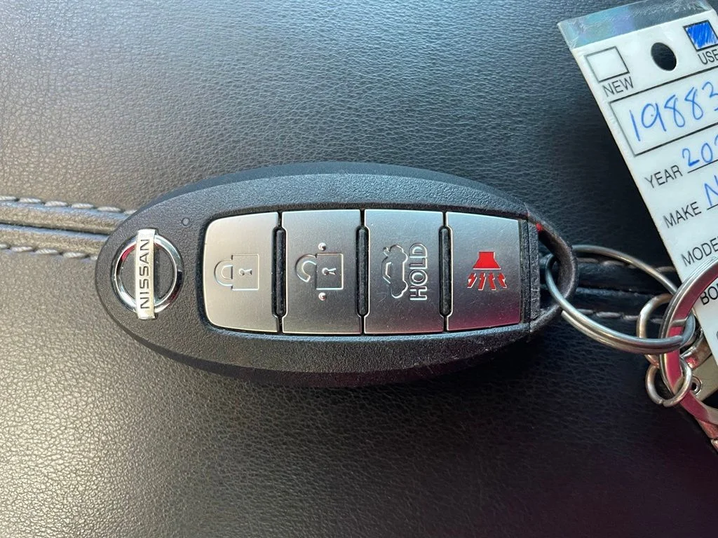 Used 2020 Black Nissan S image 18