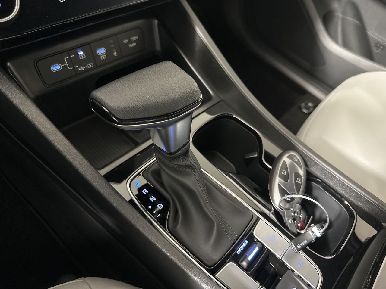 2025 Hyundai Santa Cruz SEL Activity - Photo 17