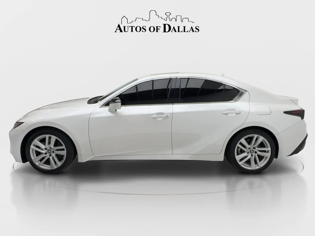 Used 2025 White Lexus 300 image 5