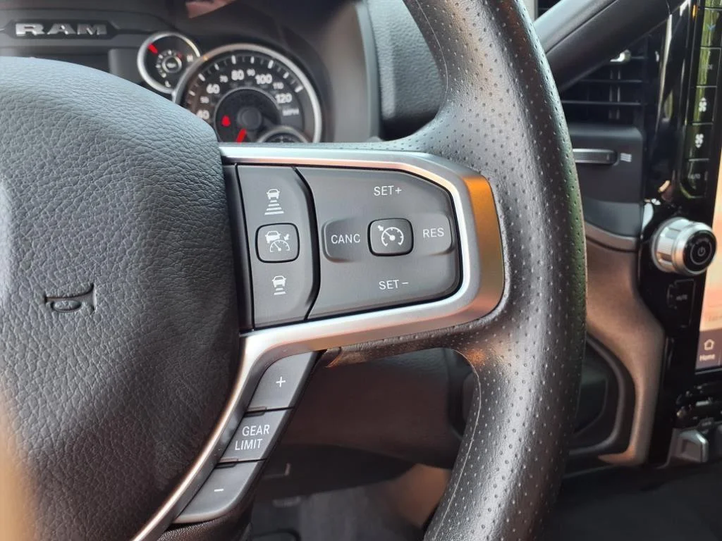 2025 RAM 2500 Tradesman - Photo 15